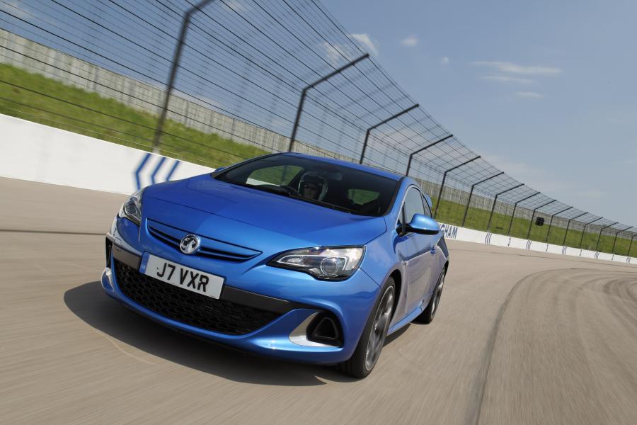  Vauxhall Astra VXR 2012 года  (фото 129 из 274)
